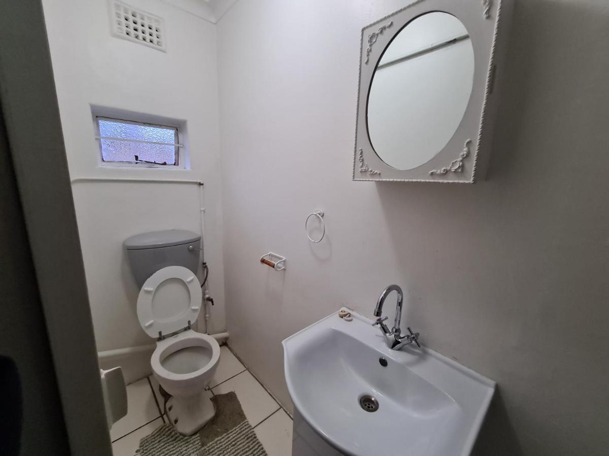 Zenith House Boston Self Catering Accomodation Kaapstad Buitenkant foto